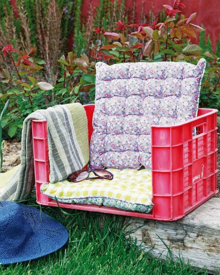 decoration-jardin-DIY-fauteuil-cegeot-plastique