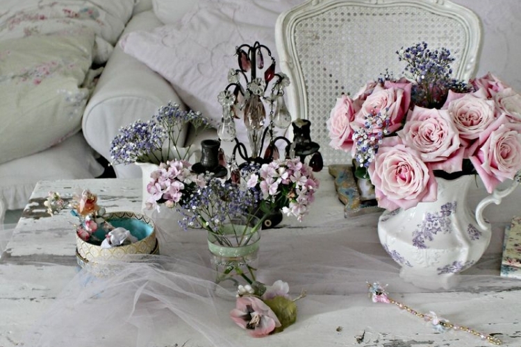 Le style shabby chic dans la décoration de maison printanière