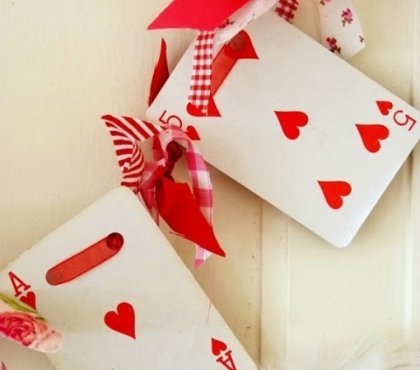 décoration de Saint Valentin guirlande cartes-jouer-coeurs