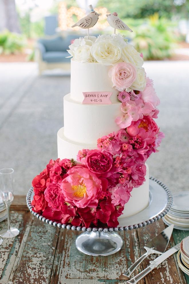 gâteau-de-mariage-idee-deco-fleurs-oiseau