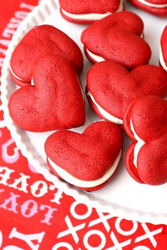 idées St Valentin délicieuses macarons forme coeurs