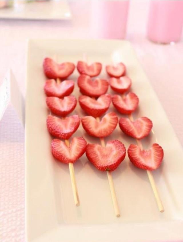 idées St Valentin originales délicieuses-fraises