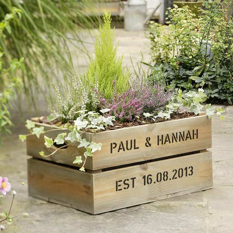 Jardinière en bois DIY, idées pour fabriquer vos propres bacs à fleurs