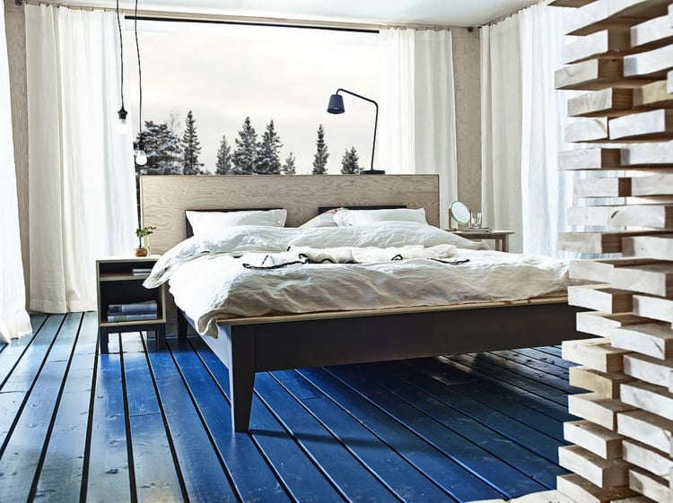 lit-deux-personnes-chevet-rangement-Ikea-collection-Nornas
