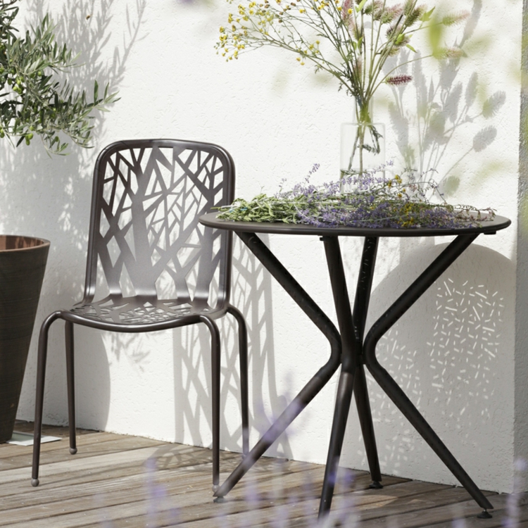 meubles de balcon métal table-chaise-peu-encombrants-Botanic