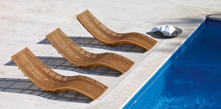 meubles-terrasse-luxe-2015-chaise-longue-teck-pieds-pliés