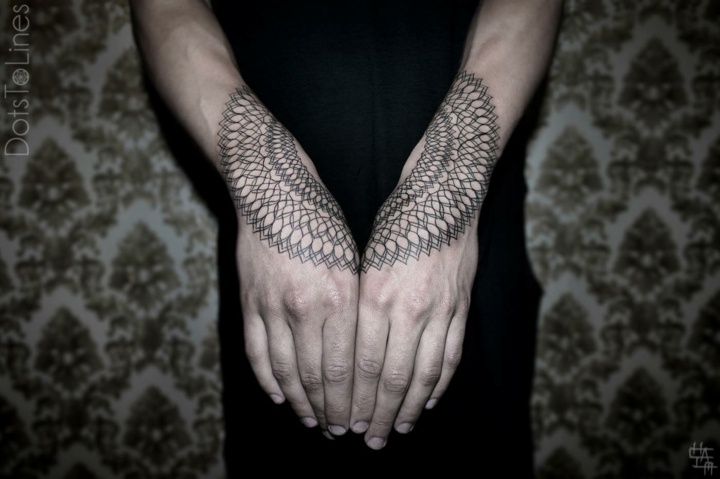 Modèle tatouage pour l'avant bras en 40 photos très originales Sol Tribal idées