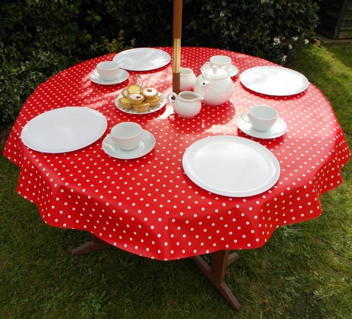 nappe de table jardin plastique ronde-rouge-pois-blancs