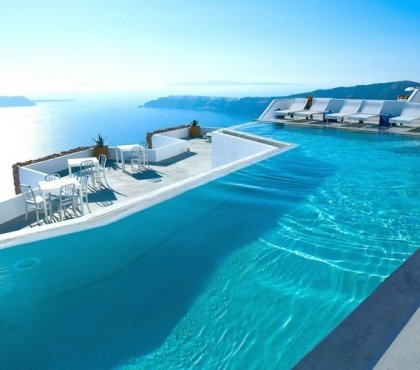 piscine-extérieure-luxe-2015-forme-géométrique-irrégulière
