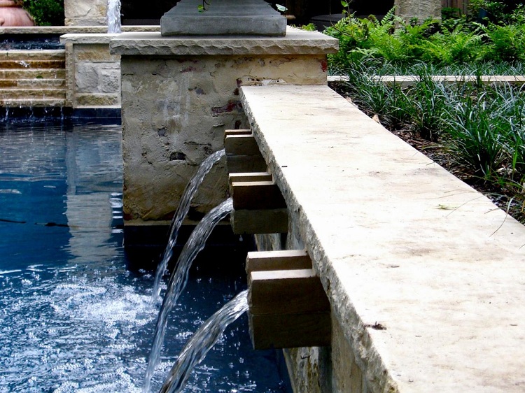 piscine de jardin méditerranéenne trio-cascades