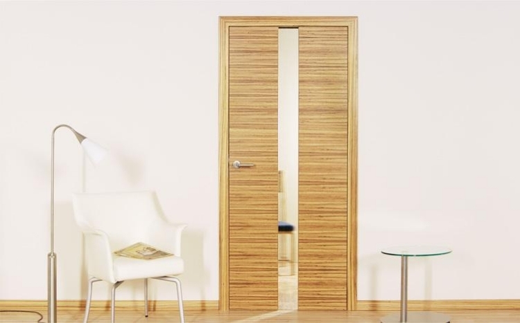 portes intérieures modernes bois-clair-partie-centrale-verre