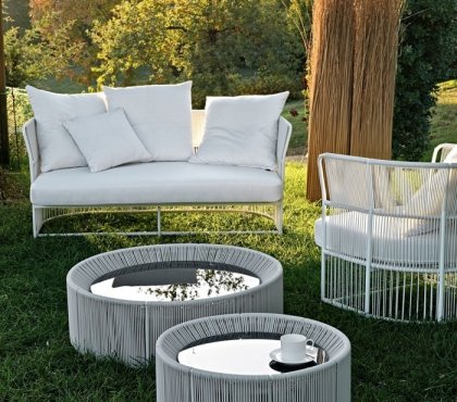 salon de jardin design Varaschi-canapé-fauteuil-tables