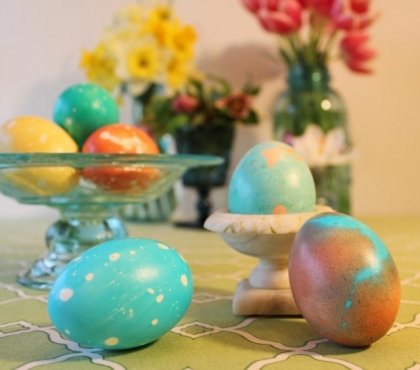 œufs-de-Pâques-marbres-bouques-fleurs-deco
