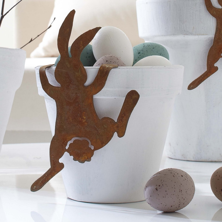 Pâques-2015-idées-déco-oeufs-caille-pot-lapin-métallique