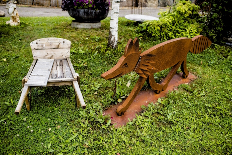 acier-corten-sculpture-jardin-renard