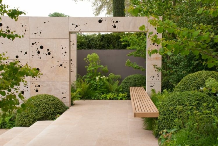 arbuste-persistant-jardin-moderne-banc-bois-buis-boule-mur-pierre