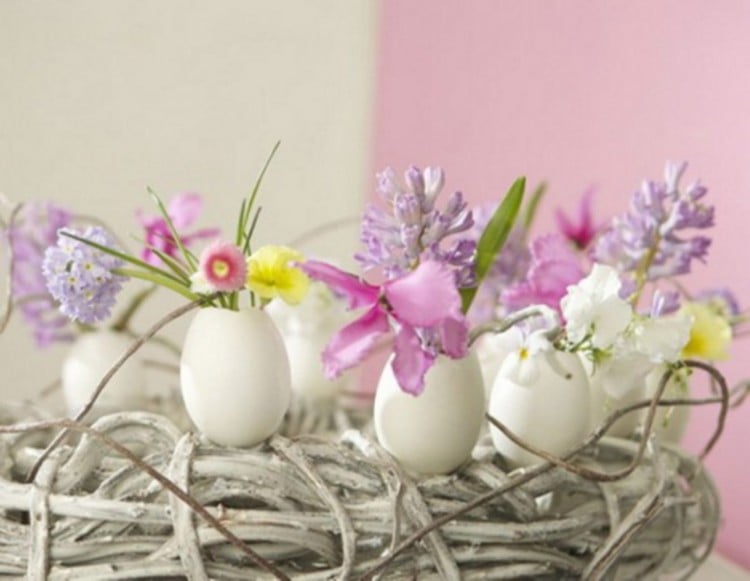 bricolage-decoration-printemps-coquilles-œufs-nid-décoratif-vases