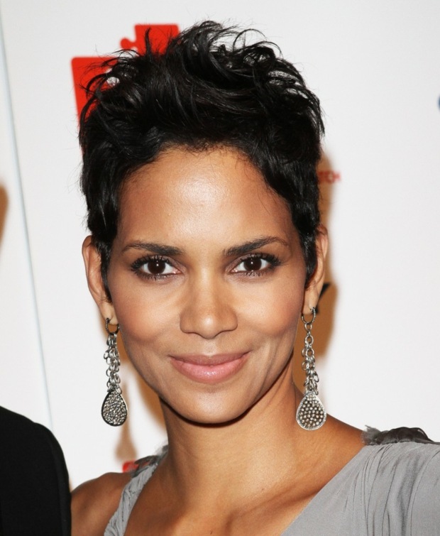 coiffure-femme-cheveux-courts-Halle-Berry