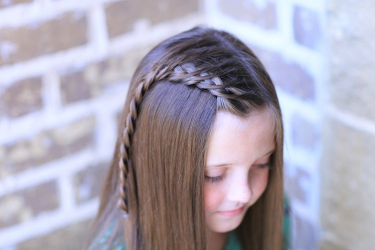 Coiffure fille: idées cheveux longs et mi-longs en 28 photos