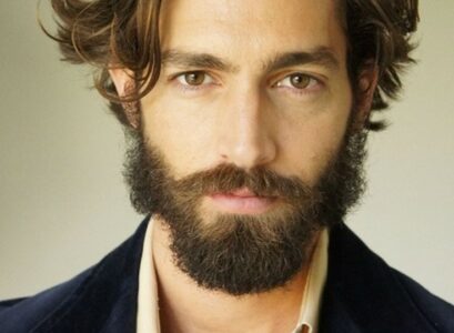 coiffure-homme-2015-idée-cheveux-longs-sur-côté