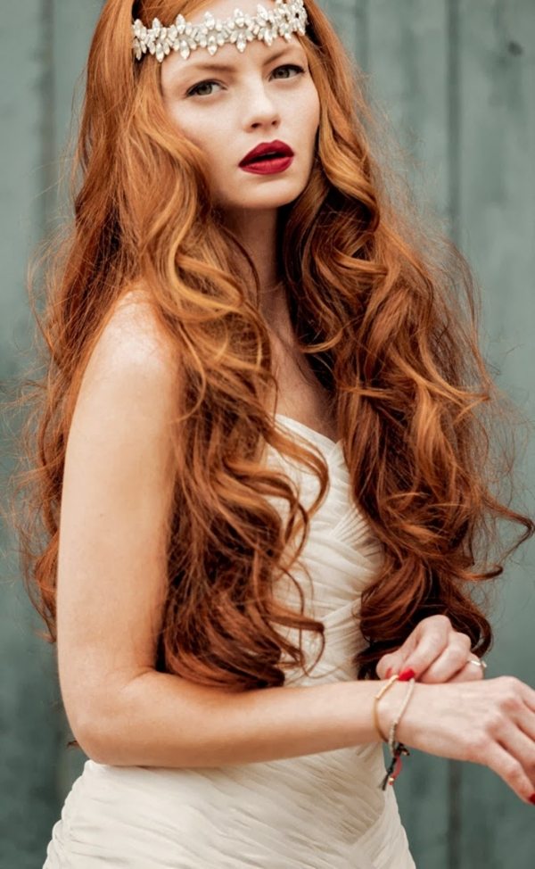 coiffure-mariage-2015-cheveux-lâchés-roux-couronne