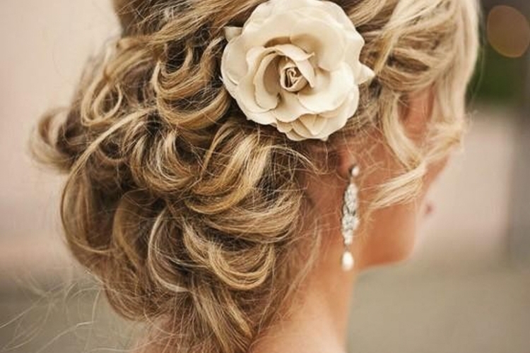 Coiffure de mariage et bijoux de cheveux- 55 idées tendance