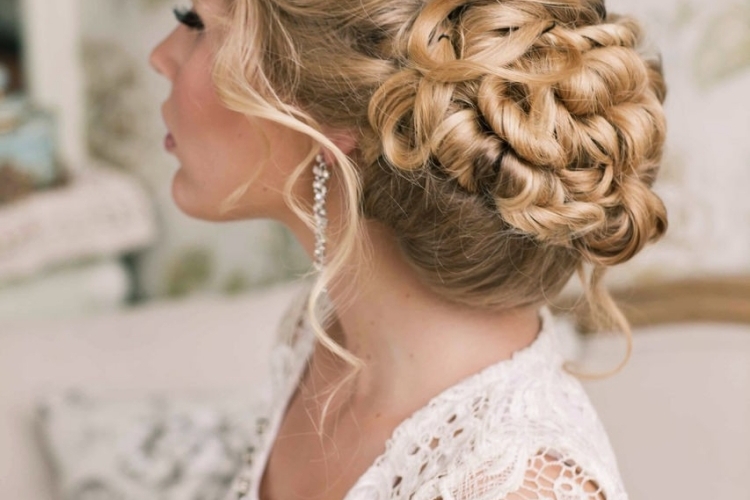 Coiffure mariage tresse pour cheveux longs