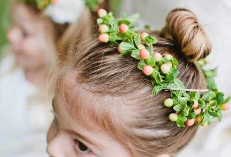 Coiffure Mariage Petite Fille D'honneur