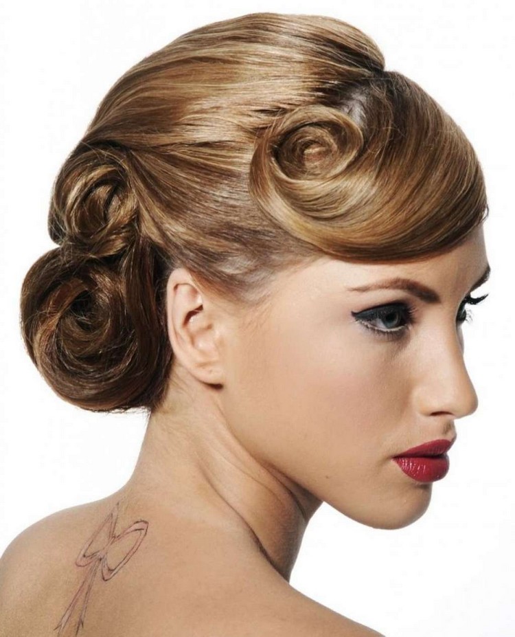 coiffure pin up -pin-up-curls-coiffure-soiree