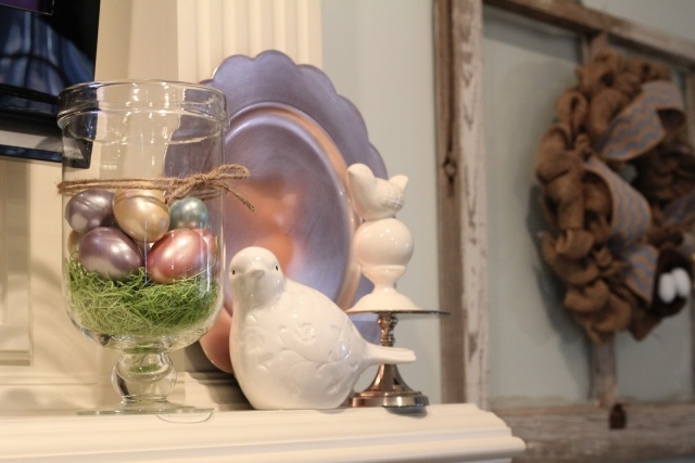 décoration-maison-Pâques-2015-oeufs-nacrés-figurines-blanches