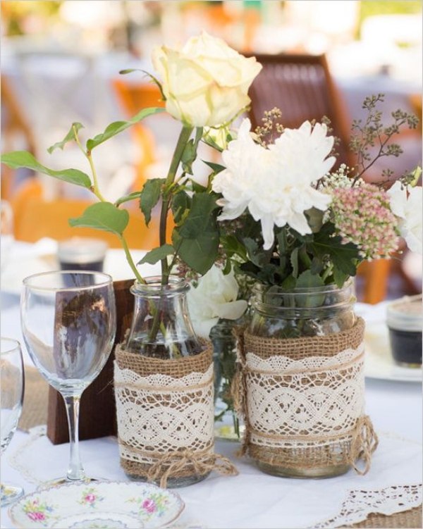 décoration-mariage-champêtre-vases-pots-toile-jute-dentelle