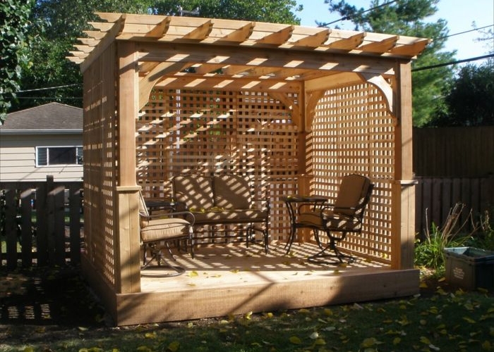 Fabriquer une pergola en bois – plans, instructions et idées inspirantes