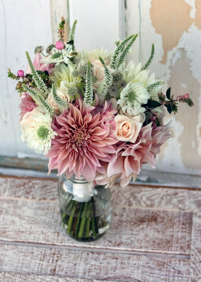 fleurs-mariage-champêtre-chic-vintage-chrysanthèmes