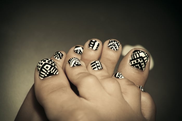 Nail art facile en 20 bonnes idées pour embellir les pieds
