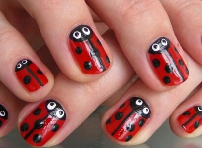 ongles-deco-coccinelles-idees