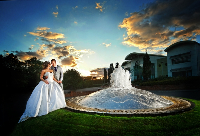 photo-mariage-originale-HDR-robe-princesse-fontaine