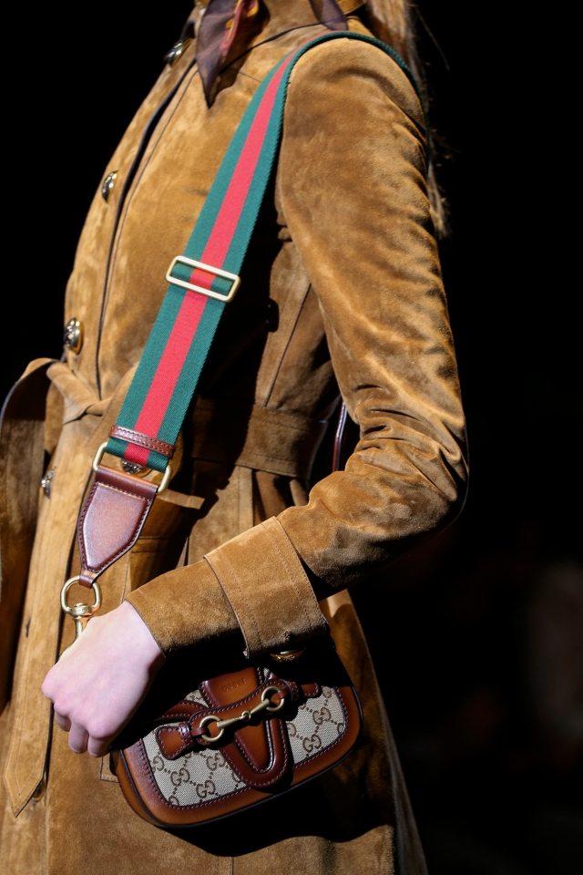 sac-marque-2015-petit-sac-bandoulière-cuir-marron-Gucci