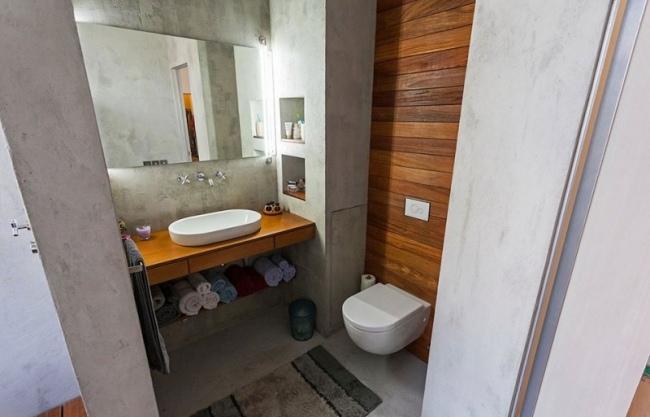 salle-bain-wc-murs-aspext-béton-brut-mur-accent-bois