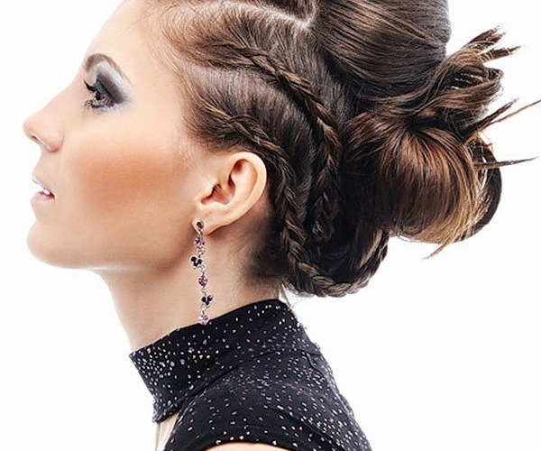 Coiffure pour cheveux mi long en 80 idées chic et élégantes