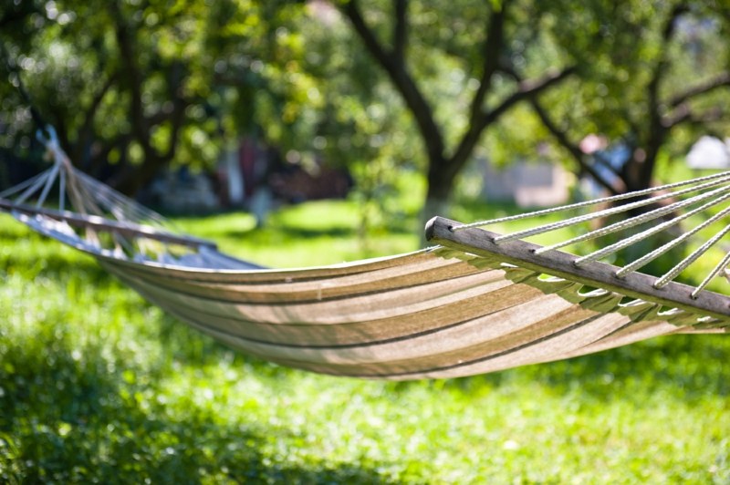 comment-relaxer-idées-hamac-jardin-soleil comment se relaxer