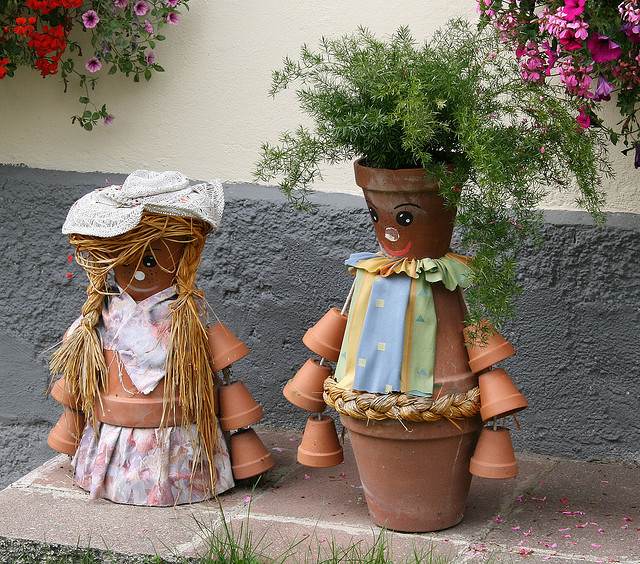 decoration-jardin-pot-fleur-figurine