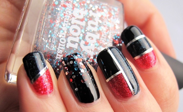 déco ongles avec bandes de striping tape et paillettes-hexagonales