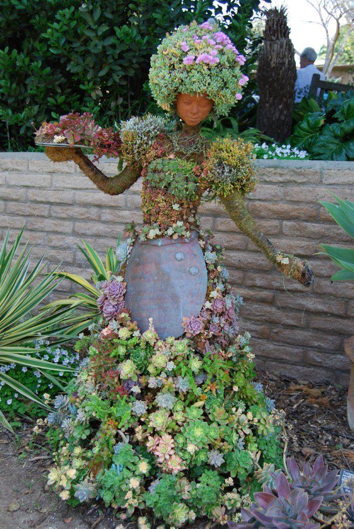 décoration-jardin-sculpture-vegetale-plantes-succulentes