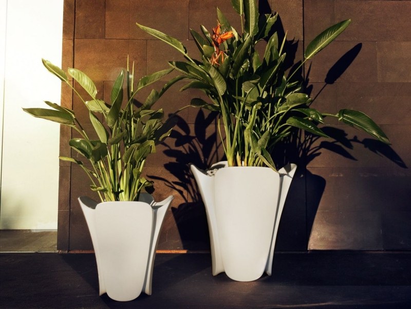 décoration salon pots fleurs-blancs-plastique-Vondom