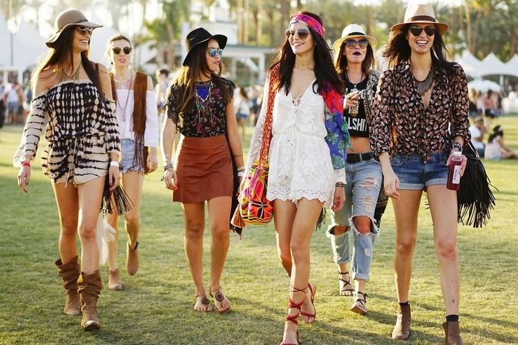 Coachella hotsell hippie outfits