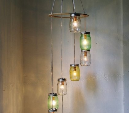 idées-diy-déco-vieux-objets-recyclés-suspension-bocaux