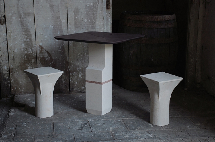 meubles-design-frederic-saulou-table-tabourets