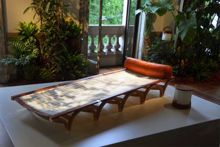 meubles-design-nomade-Louis-Vuitton-2015-gwenael-nicolas-chaise-longue-nomade