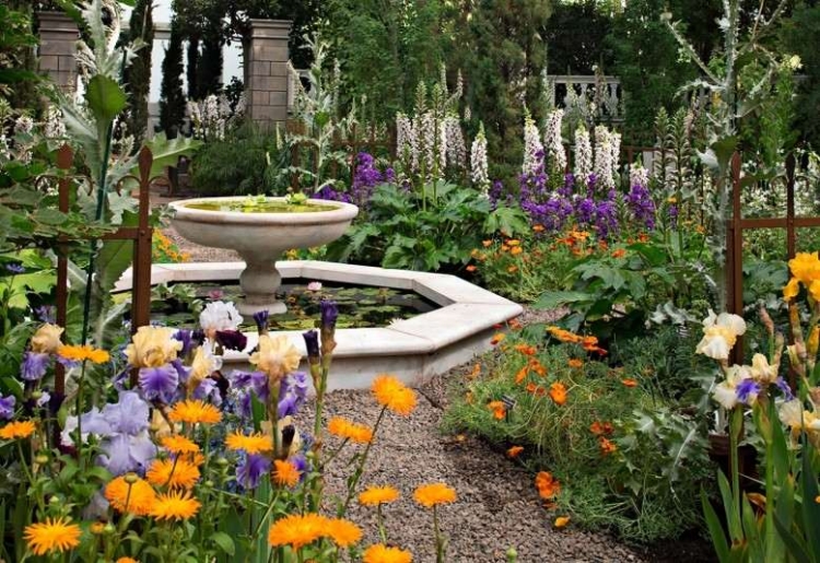 plantes-et-jardin-fontaine-fleurs-deco-exterieure
