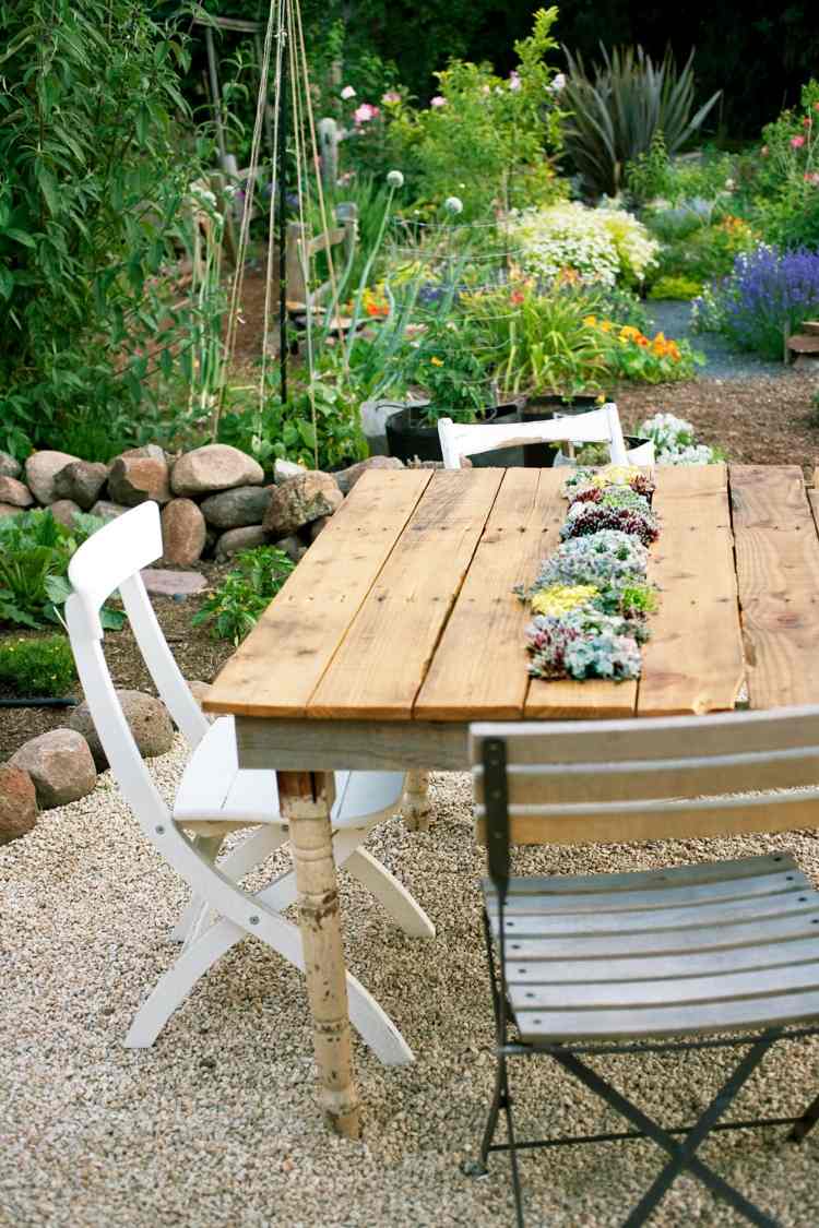 plantes-succulentes-diy-deco-chemin-table-chaises-pliables